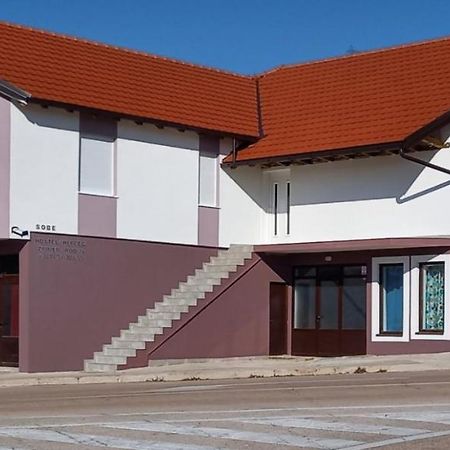 Apartmani Herceg Gacko 外观 照片