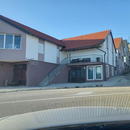 Apartmani Herceg Gacko 外观 照片