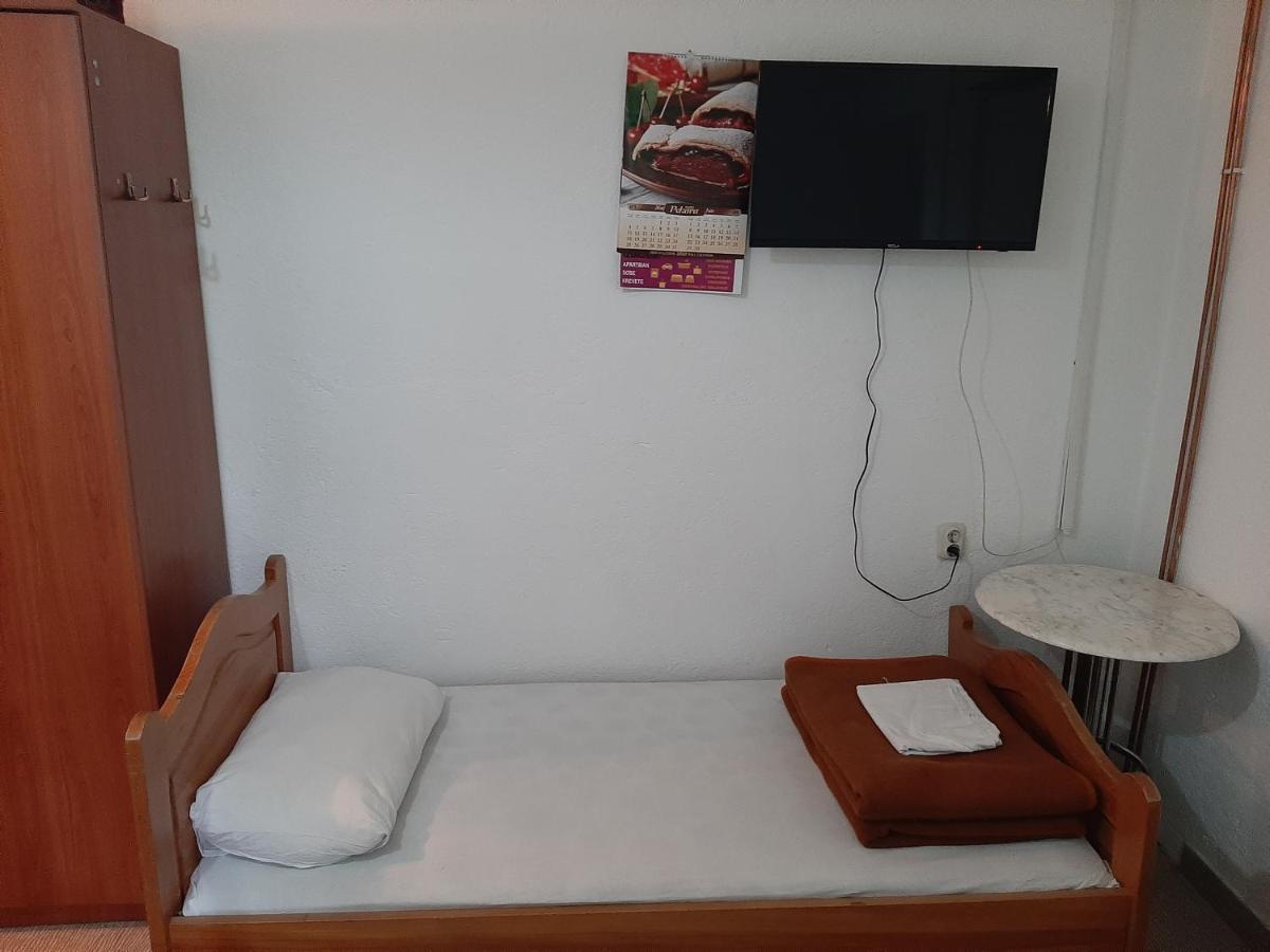 Apartmani Herceg Gacko 外观 照片