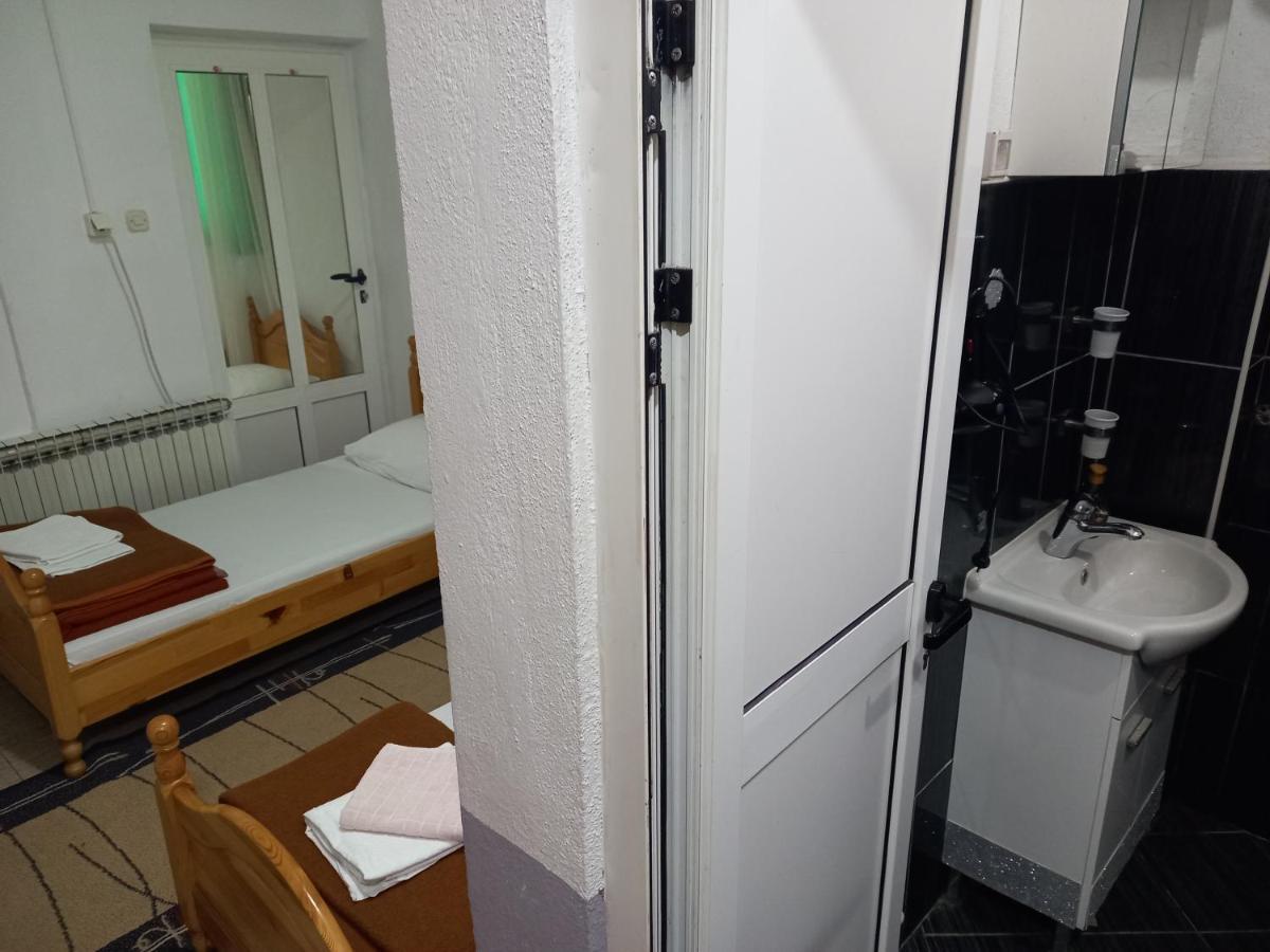 Apartmani Herceg Gacko 外观 照片