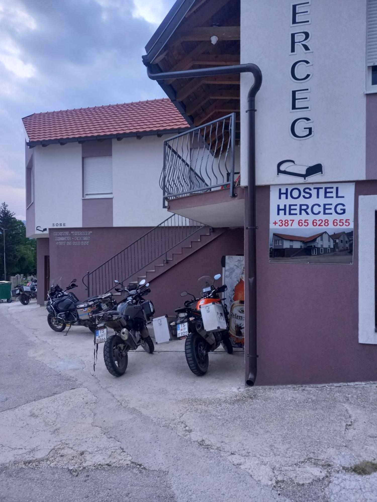 Apartmani Herceg Gacko 外观 照片